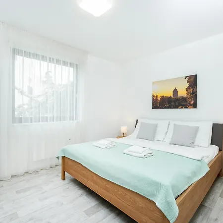 Palm Garden Apartment 2 Mikulov Exterior photo